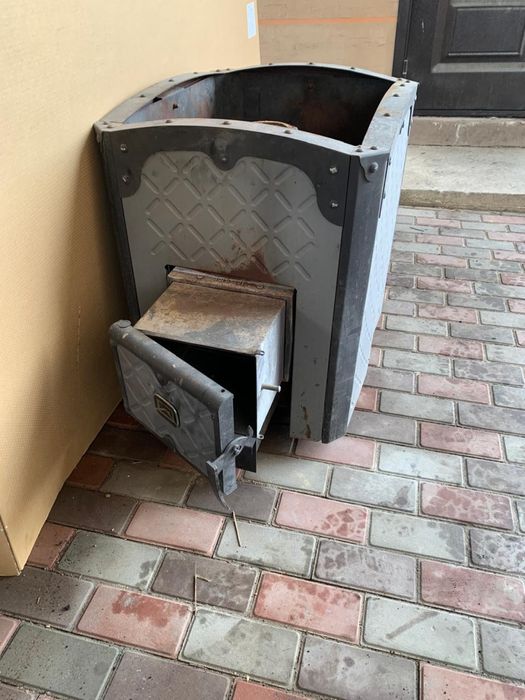 Банная печь напольная