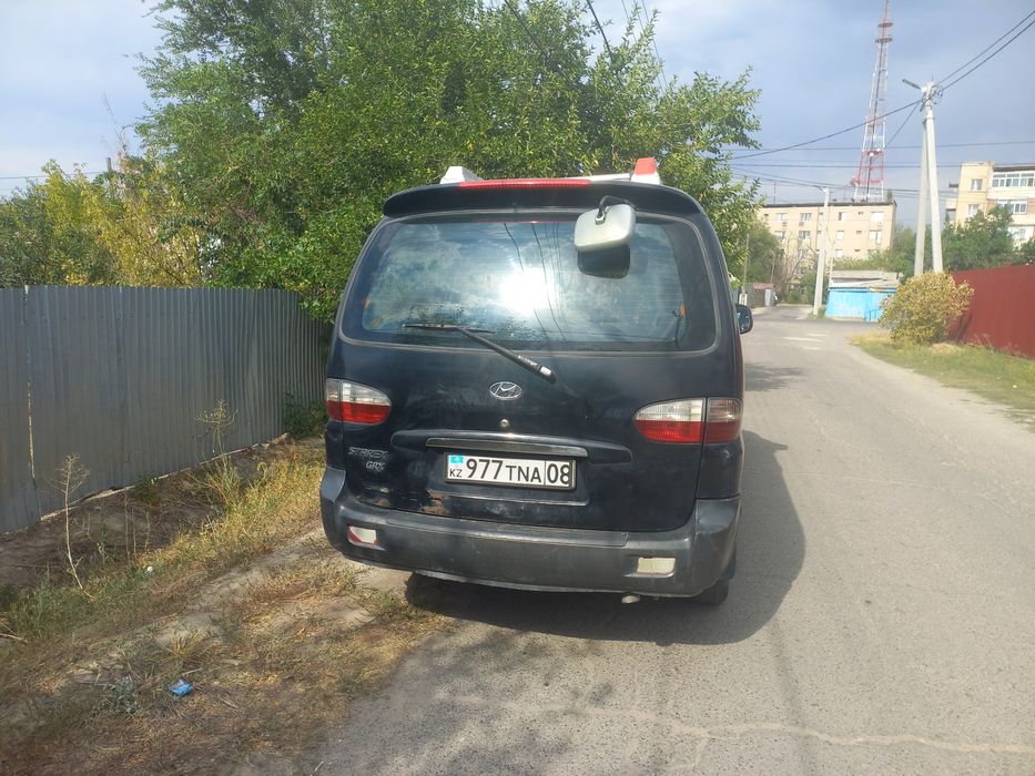 Продам Хендай Стариекс