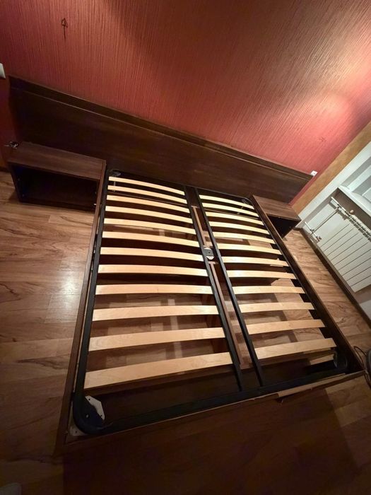 Продам двухспальнюю кровать