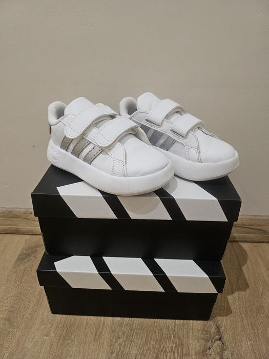 Adidas детски маратонки