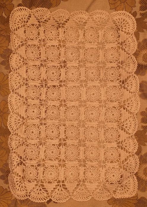 Коплект мильо, карета и други плетени на една кука