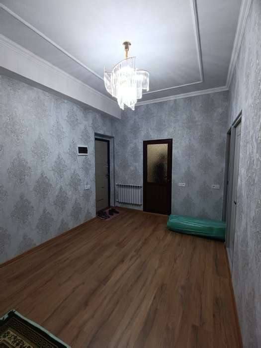 Qulay lakatsiyada joylashgan Xonsaroy 19kv 1/7/11 sotiladi