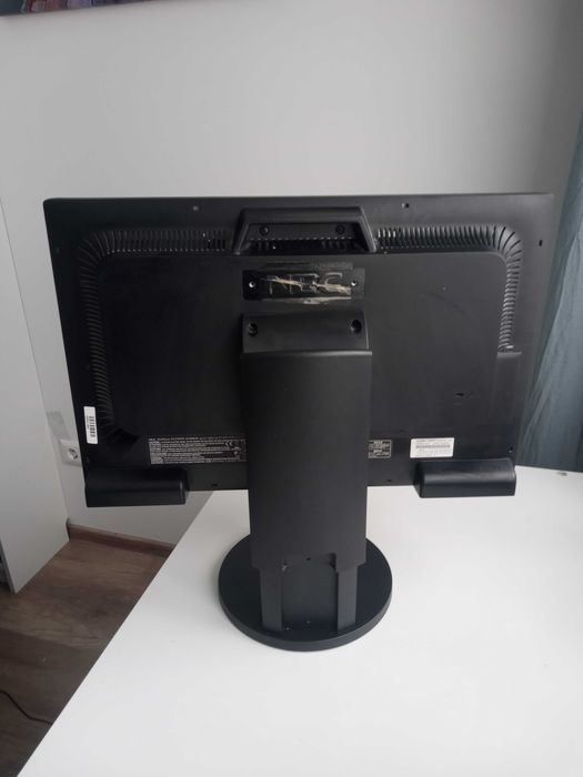 Монитор NEC EA221WM