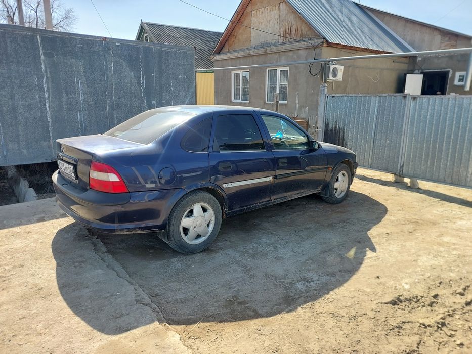 Опель вектра б 1.6 16 клапанный