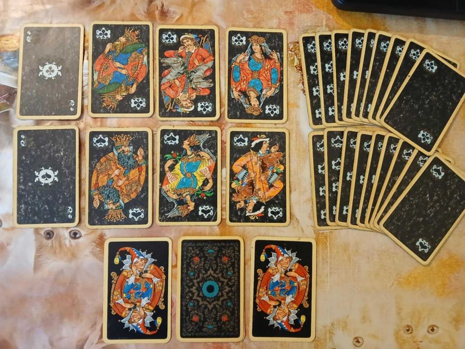 Стари карти за игра
