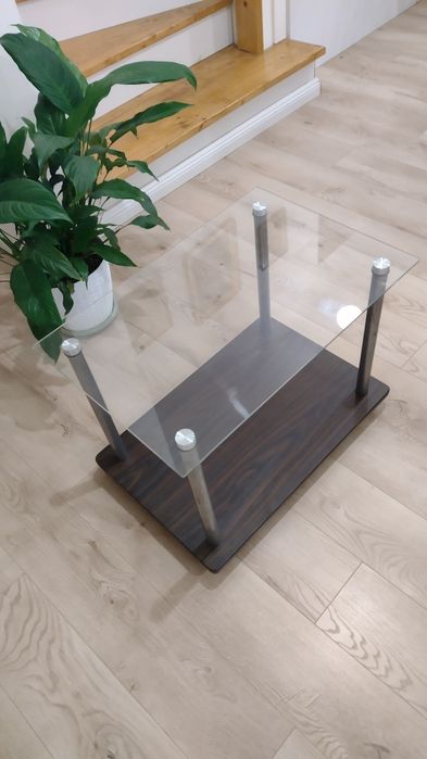 Măsuță de cafea din sticlă