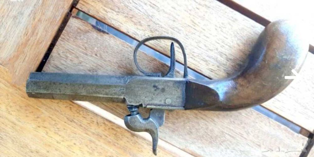 Джобен пистолет, Франция