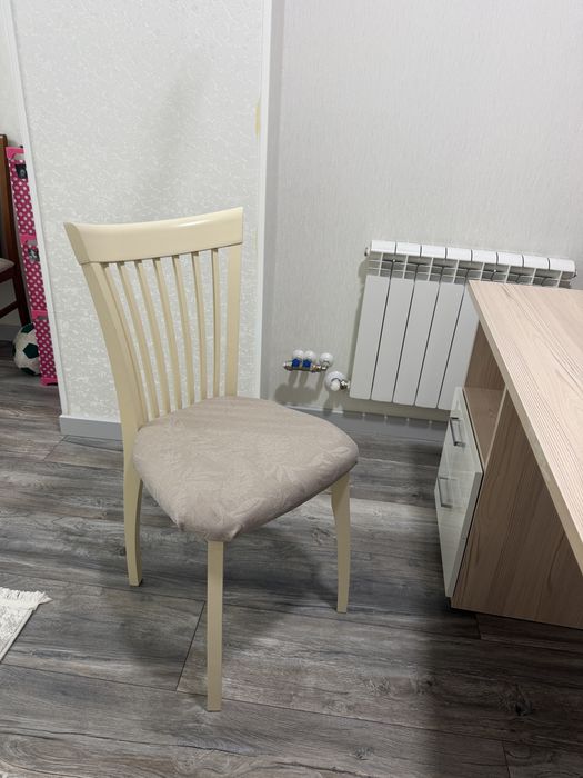 Стол со стулом продаю
