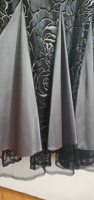 Дизайнерска официална рокля