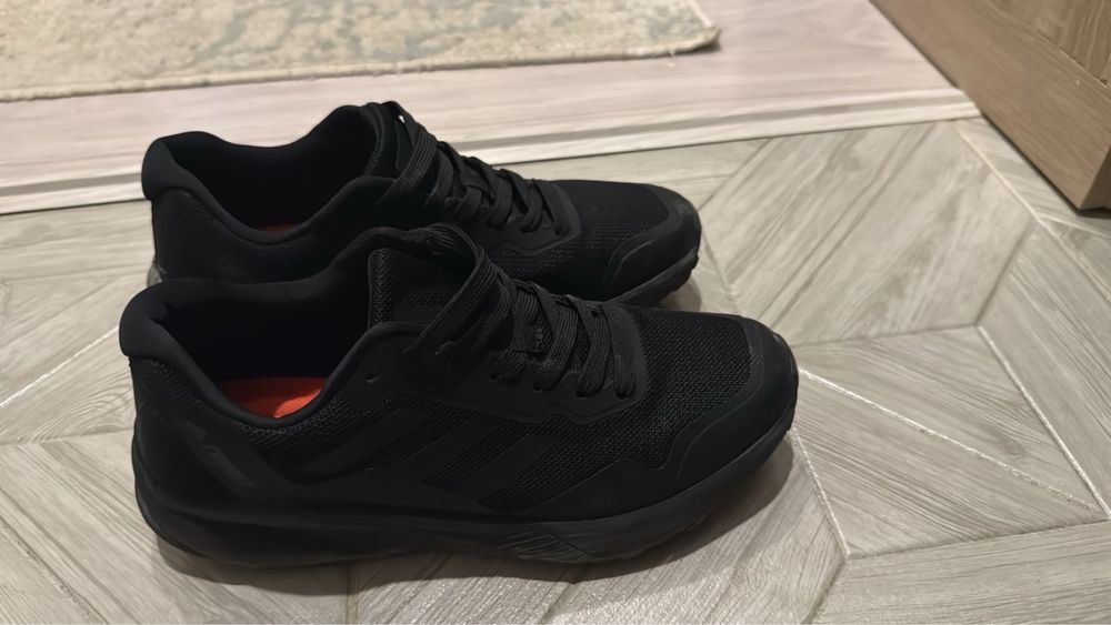 Крос мужской 10000тг