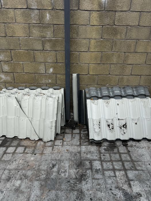 Продам б/у металлочерепицу Венеция