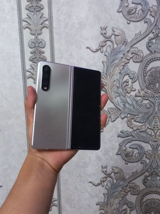 Galaxy Z Fold3 5G