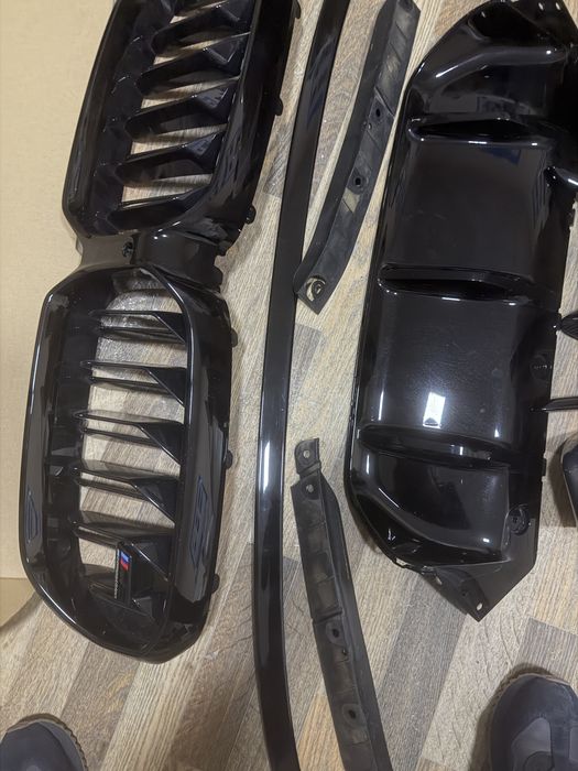 BMW  m5   spoler ablisovka bakavoy aci