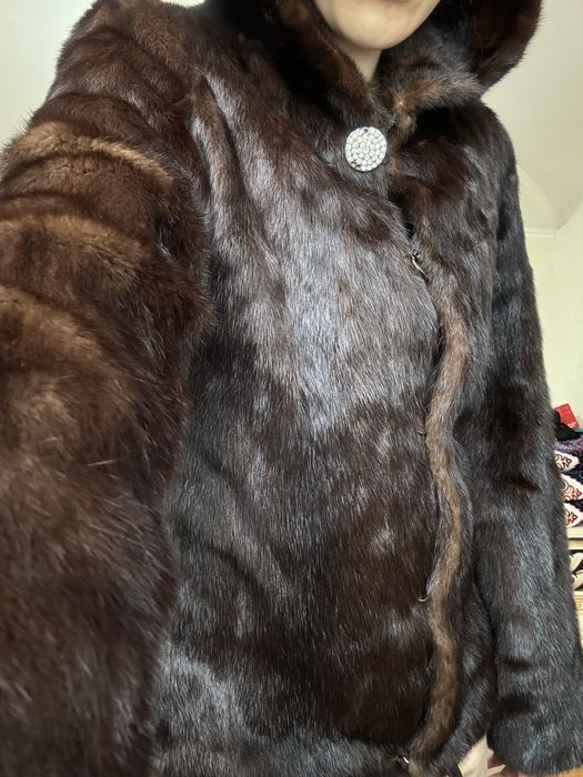 Шуба норковая продается