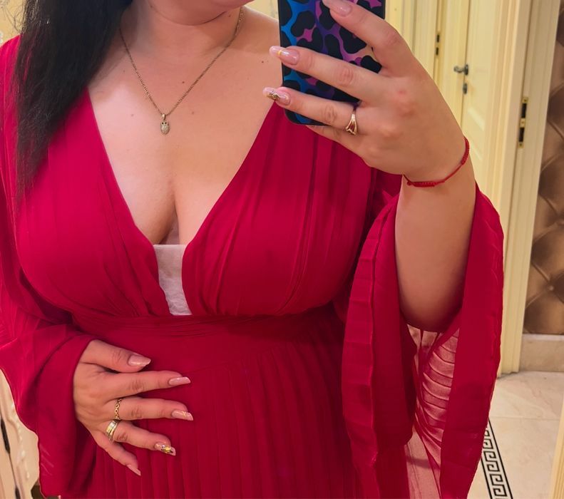 Rochie eleganta rosie