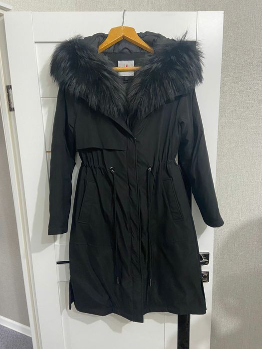 Продам пуховик парку