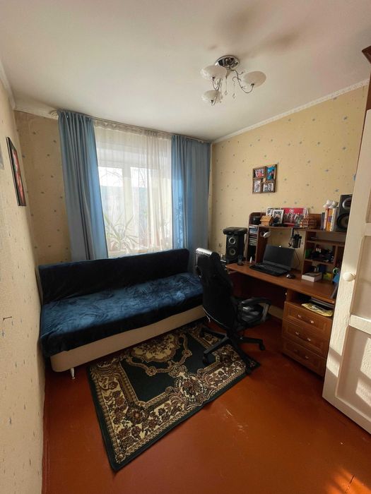 Продам 4 комн. квартиру, в районе Береке