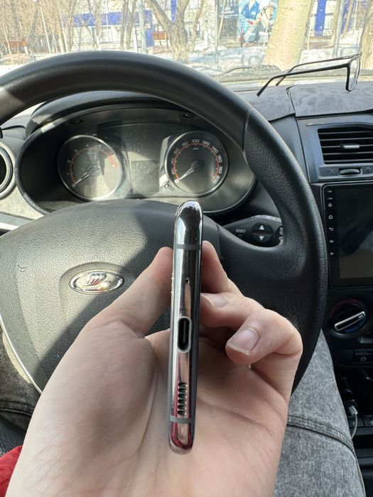 Samsung Galaxy S20+ (с20 плюс самсунг)