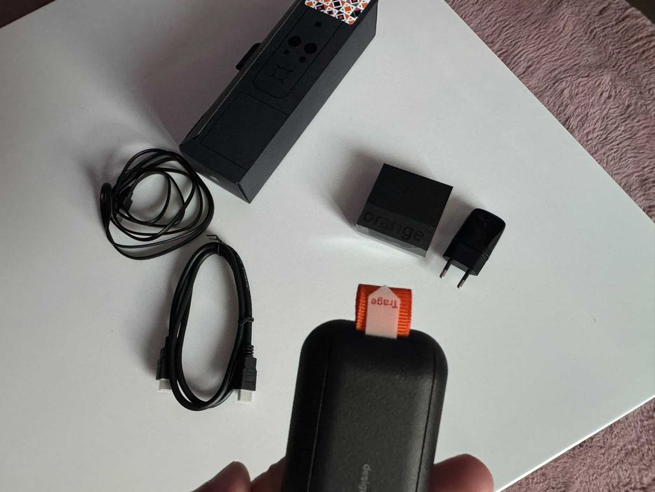 Tv box orange Nou