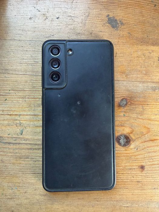 Samsung galaxy S21 FE 128 в отличном состоянии
