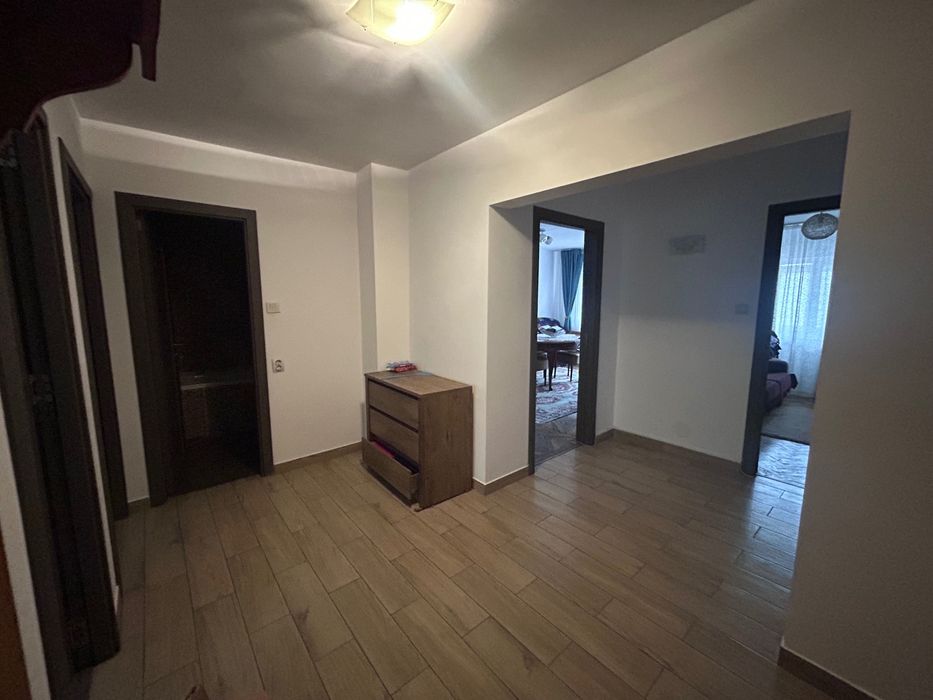 Apartament 4 camere