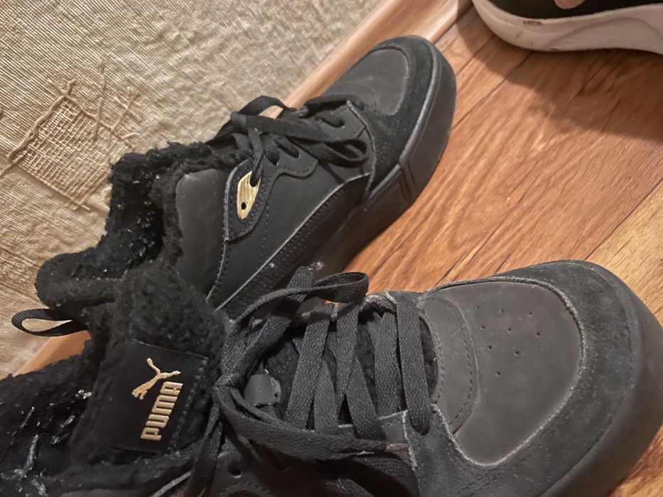 Удобни дамски кецове