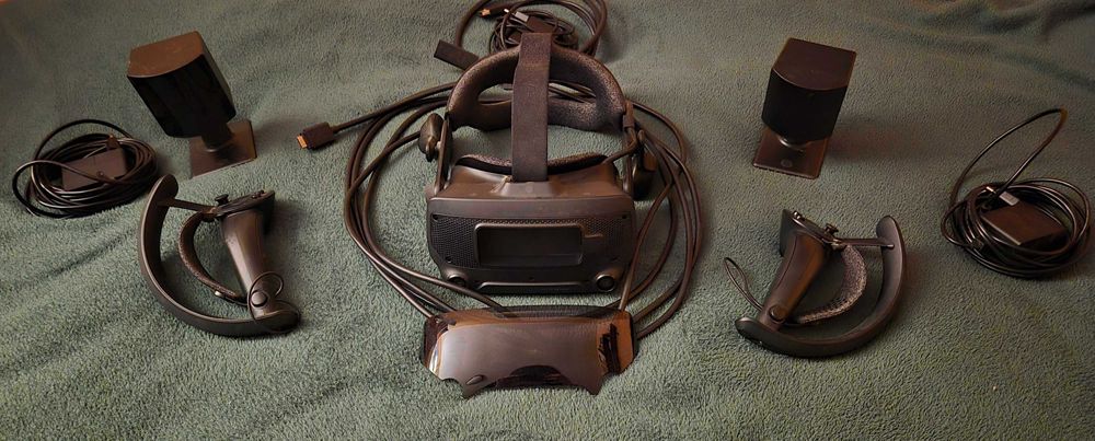 Виртуална Реалност ''Valve Index'' ПЪЛЕН КОМПЛЕКТ