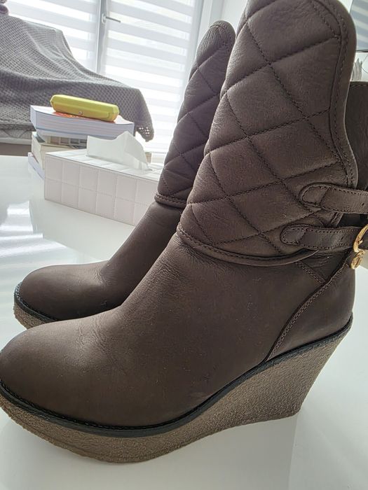 Cizme cu blanita Guess