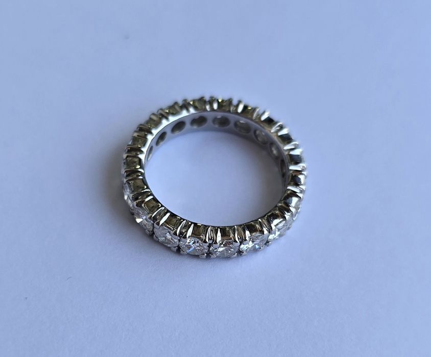 Inel din platină masivă cu diamante naturale 3,03 Ct.