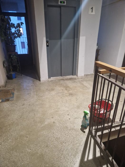 Firmă ofer servici de curațenie