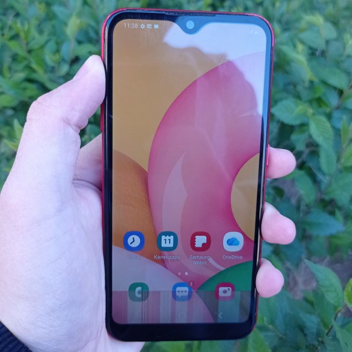 Samsung A01, телефон