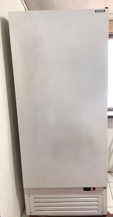 Холодильник продается