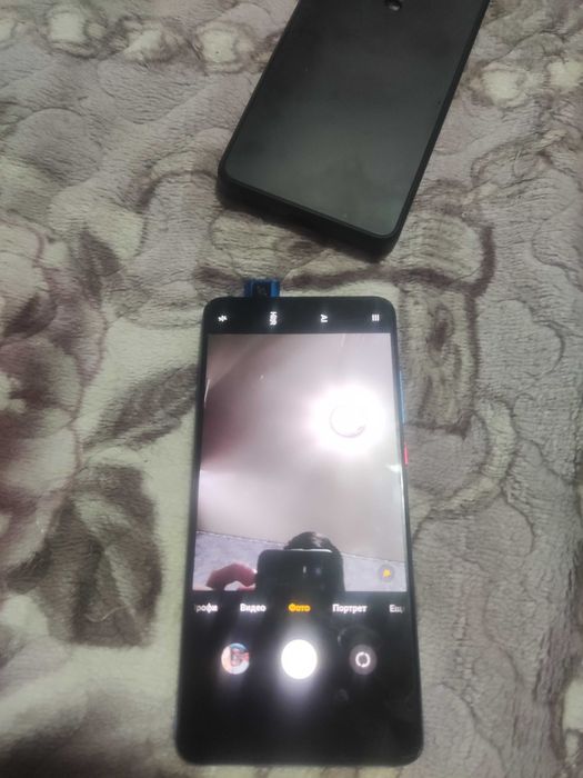 Xiaomi Mi 9t.возможен обмен