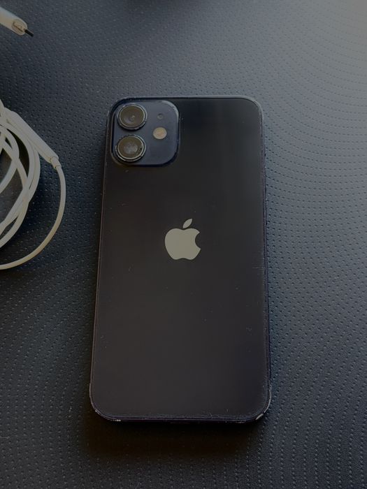 Продам айфон 12 мини 64Gb