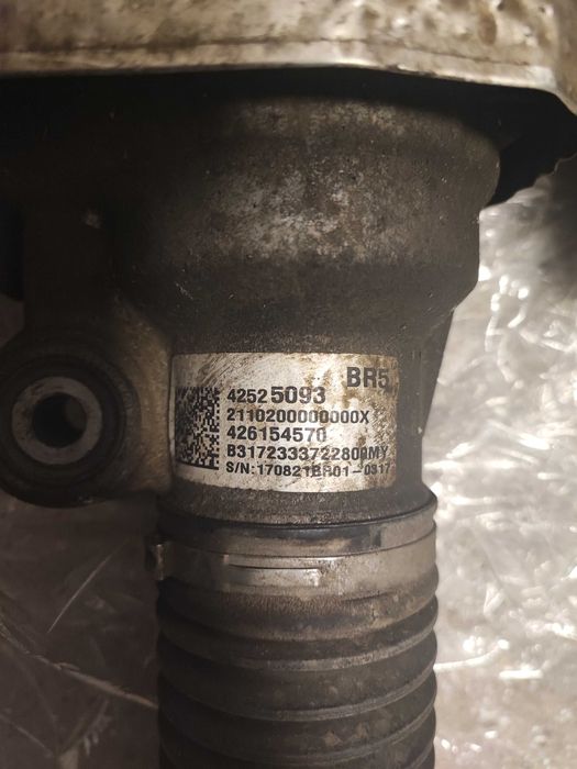 Casetă direcție(defectă mecanic, bună electric orice) Opel astra K