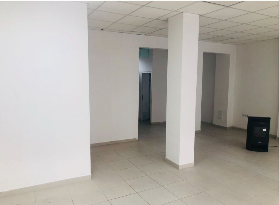 Spatiu comercial de inchiriat ,vanzare in centrul orasului Viseu deSus