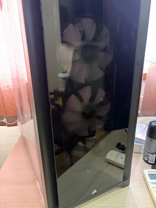 Кутия за компютър CORSAIR 4000d ICUE