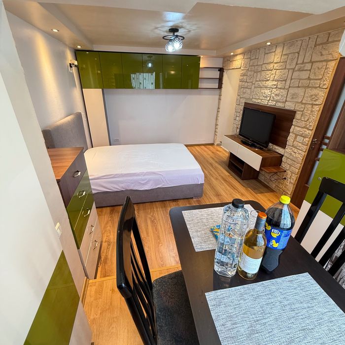 Vând apartament cu o cameră