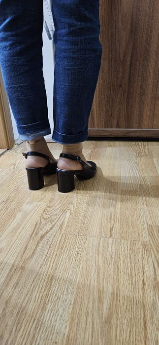 Pantofi dama cu toc negri, piele, 35