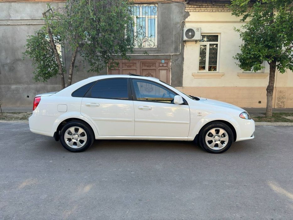 Jentra 2023 kraska tozza