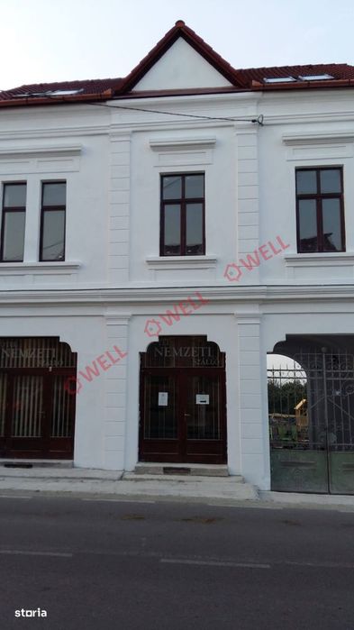 De vânzare complex de clădiri în Baraolt