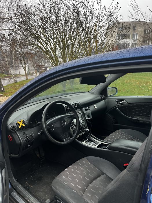 Mercedes C220 W203