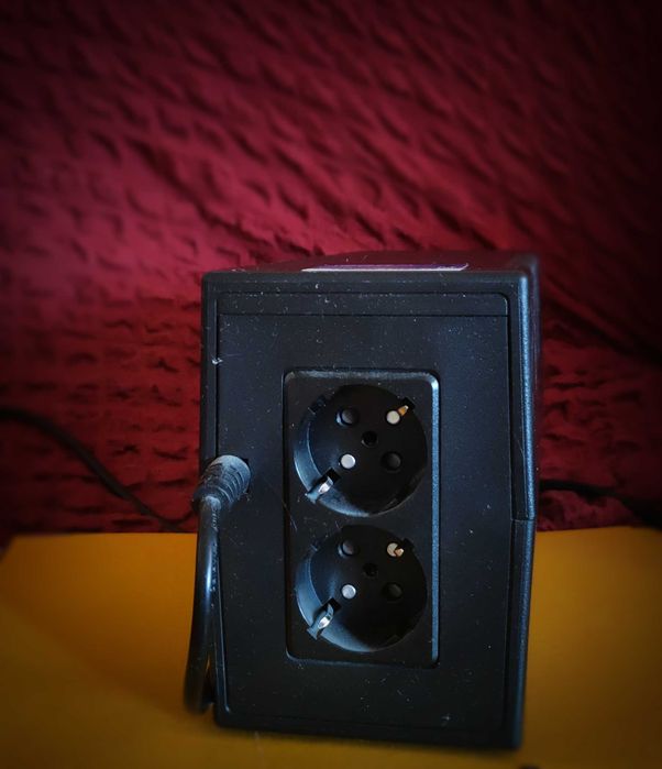 Источник бесперебойного питания