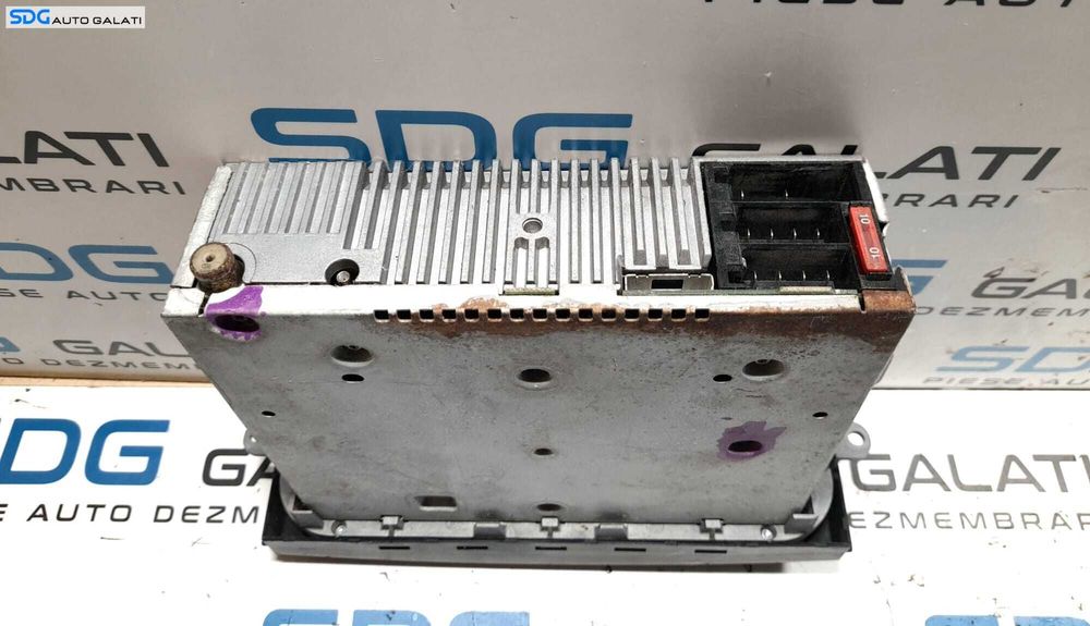 Radio CD Player Mercedes Clasa C Class W203 2000 - 2007 Cod A2038202286 [N0408]