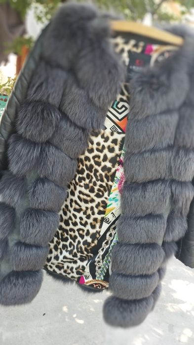 Продам меховую шубу