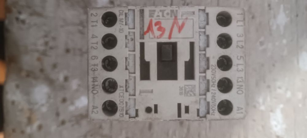 Контактори,релета,моторни защити