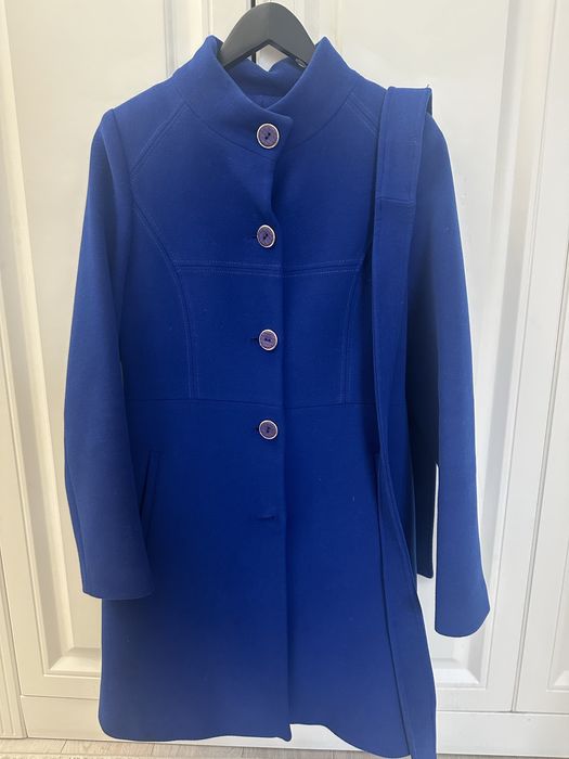 Продам женское синее пальто размер 42-44