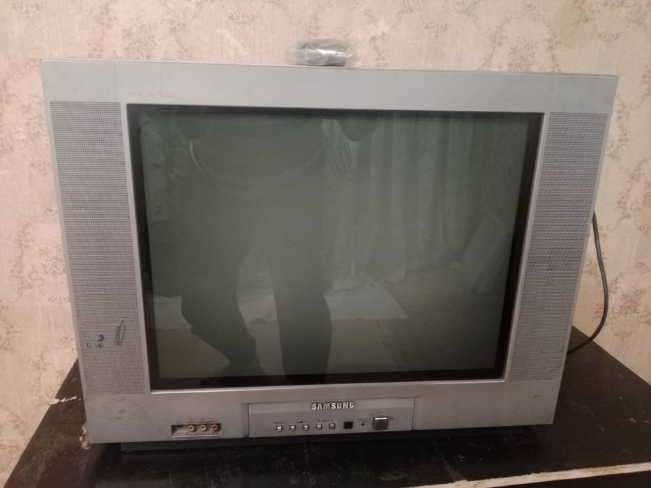 Телвизор Samsung