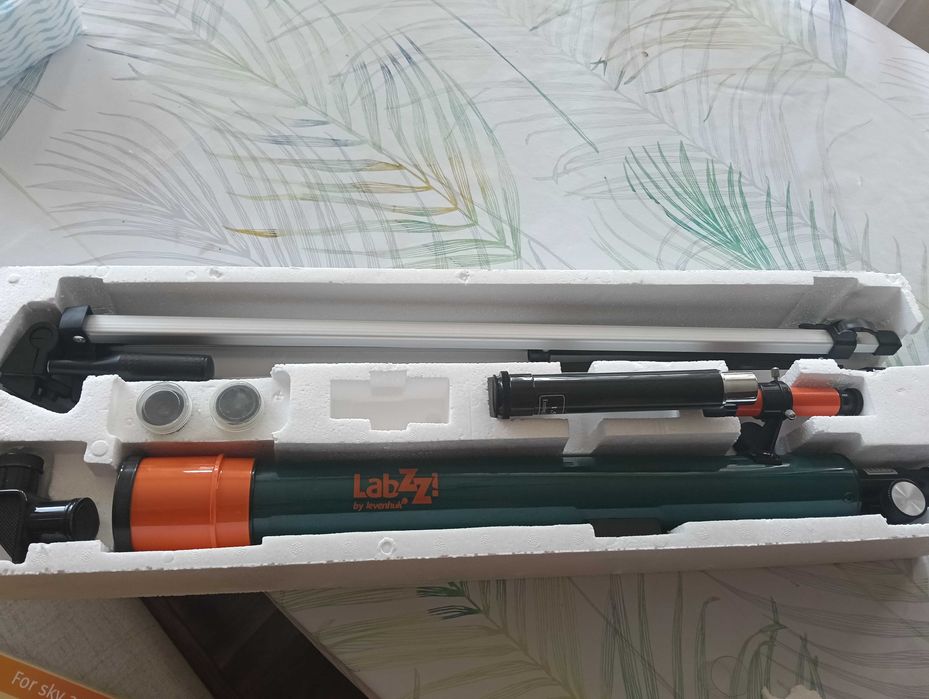 Телескоп Levenhuk T2