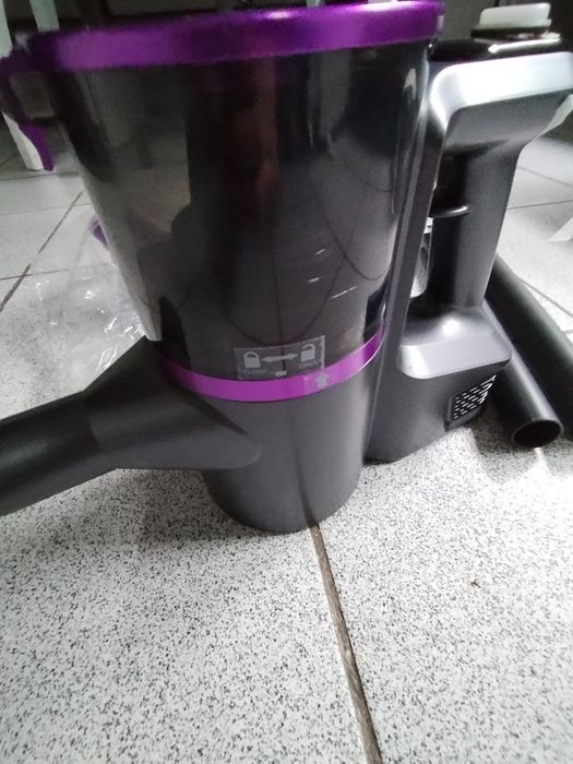 Безжична прахосмукачка